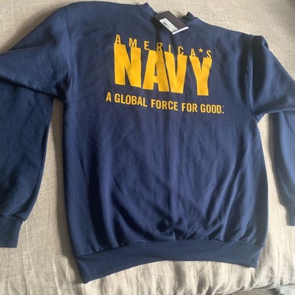 NWT Navy Sweatshirt - Picture 3 of 5